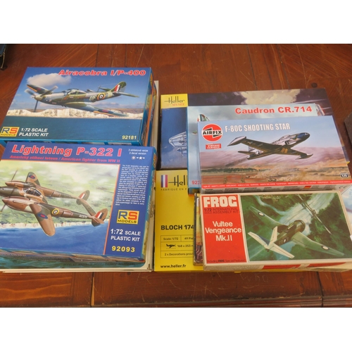 365 - Twelve Aeroplane Model Kits