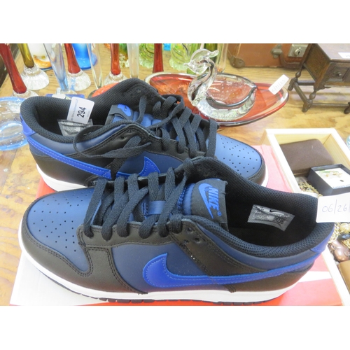 294 - Blue/Black Nike Trainers, size UK 6