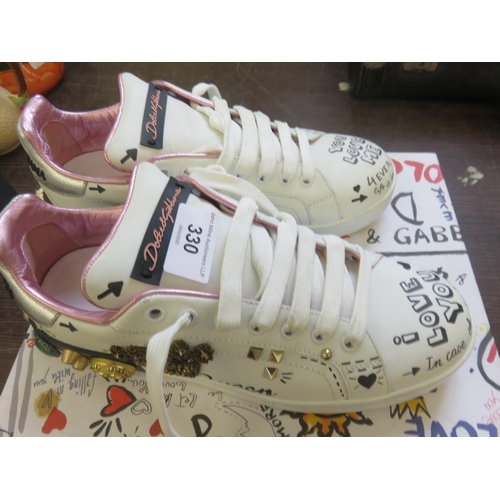 330 - Dolce & Gabbana Love/Queen Trainers, size 39