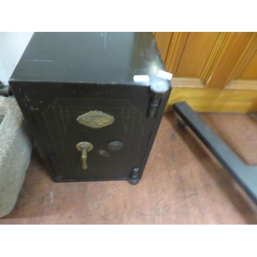 425 - Black Painted Vintage Safe and Key