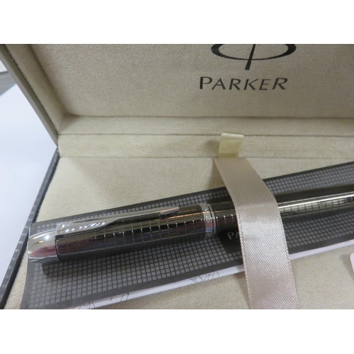 147 - Cased Parker Fountain Pen