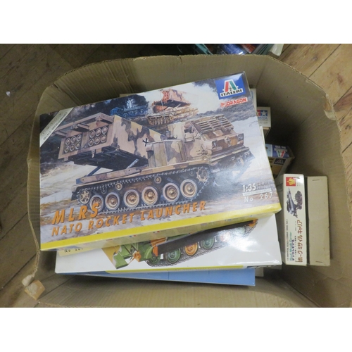 341 - Box of various Model Kits