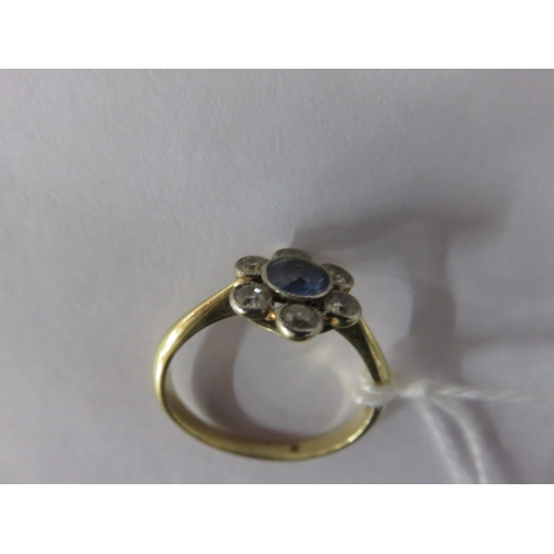 100 - 18ct Gold, Sapphire and Diamond Cluster Ring