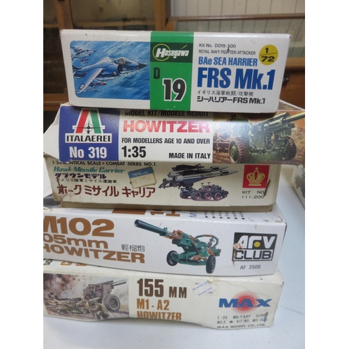 324 - Box of self propelled Gun Model Kits