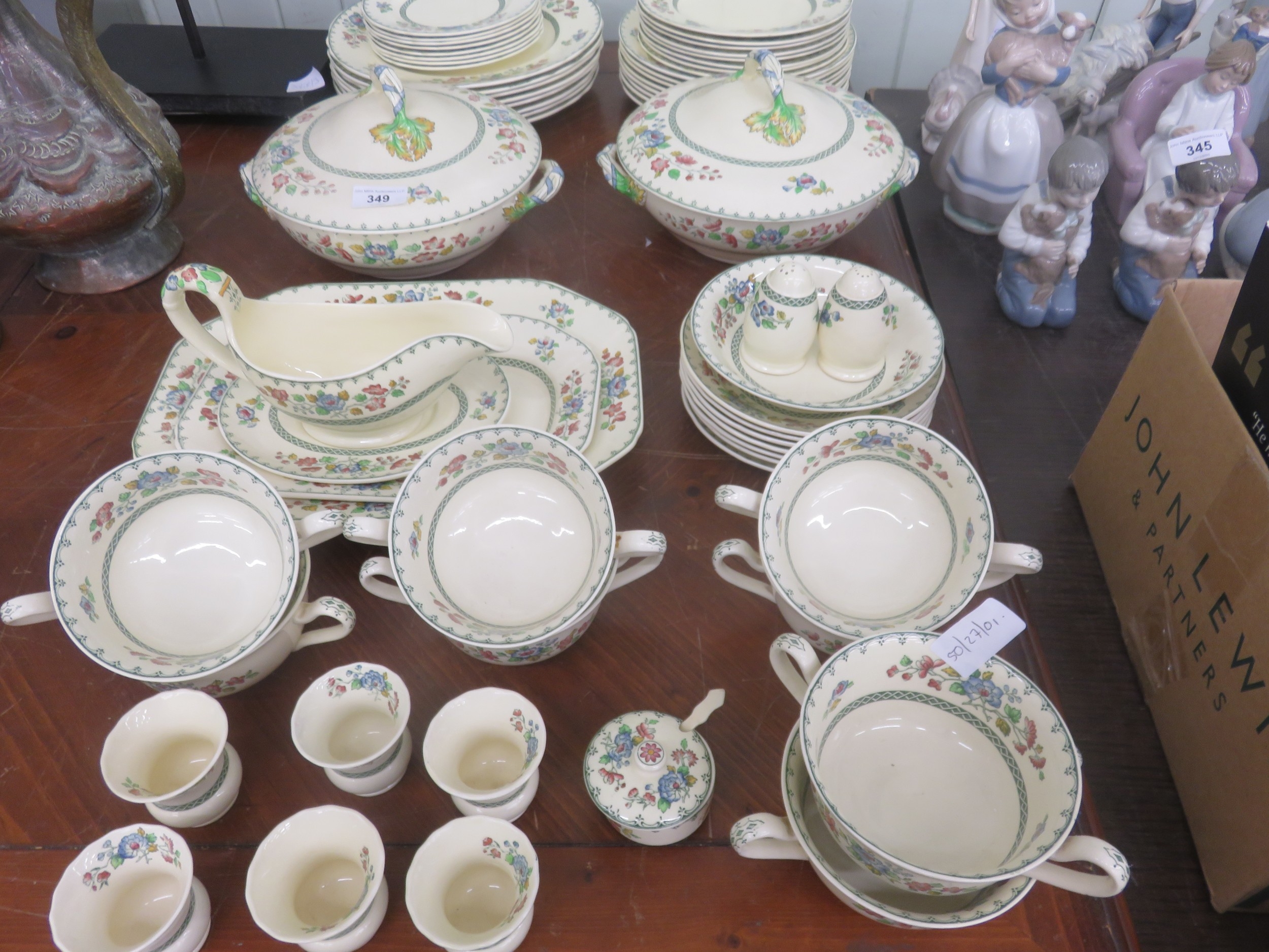 Spode Royal Jasmine Dinner Service