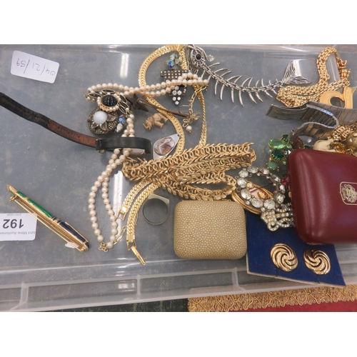 192 - Tray of Costume Jewellery, many signed pieces including Ciro, Napier, Trifari etc.