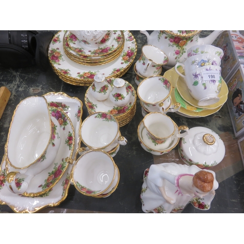 198 - Part set of Royal Albert Country Roses