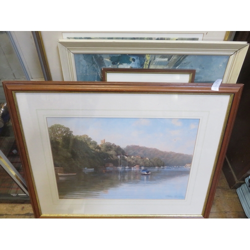 14 - Bundle of Pictures