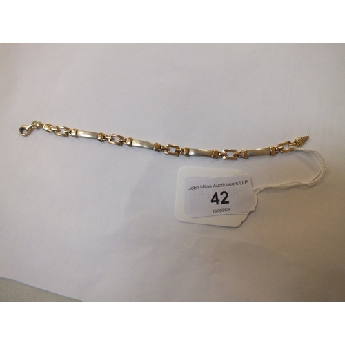 Lot 42        