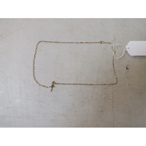 42 - 9ct Gold T-Bar Necklace - 2.9g
