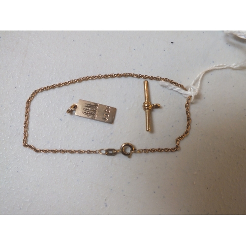 52 - Small Group of 9ct Gold Pieces - Ingot, Bracelet and T-Bar - 3.8g