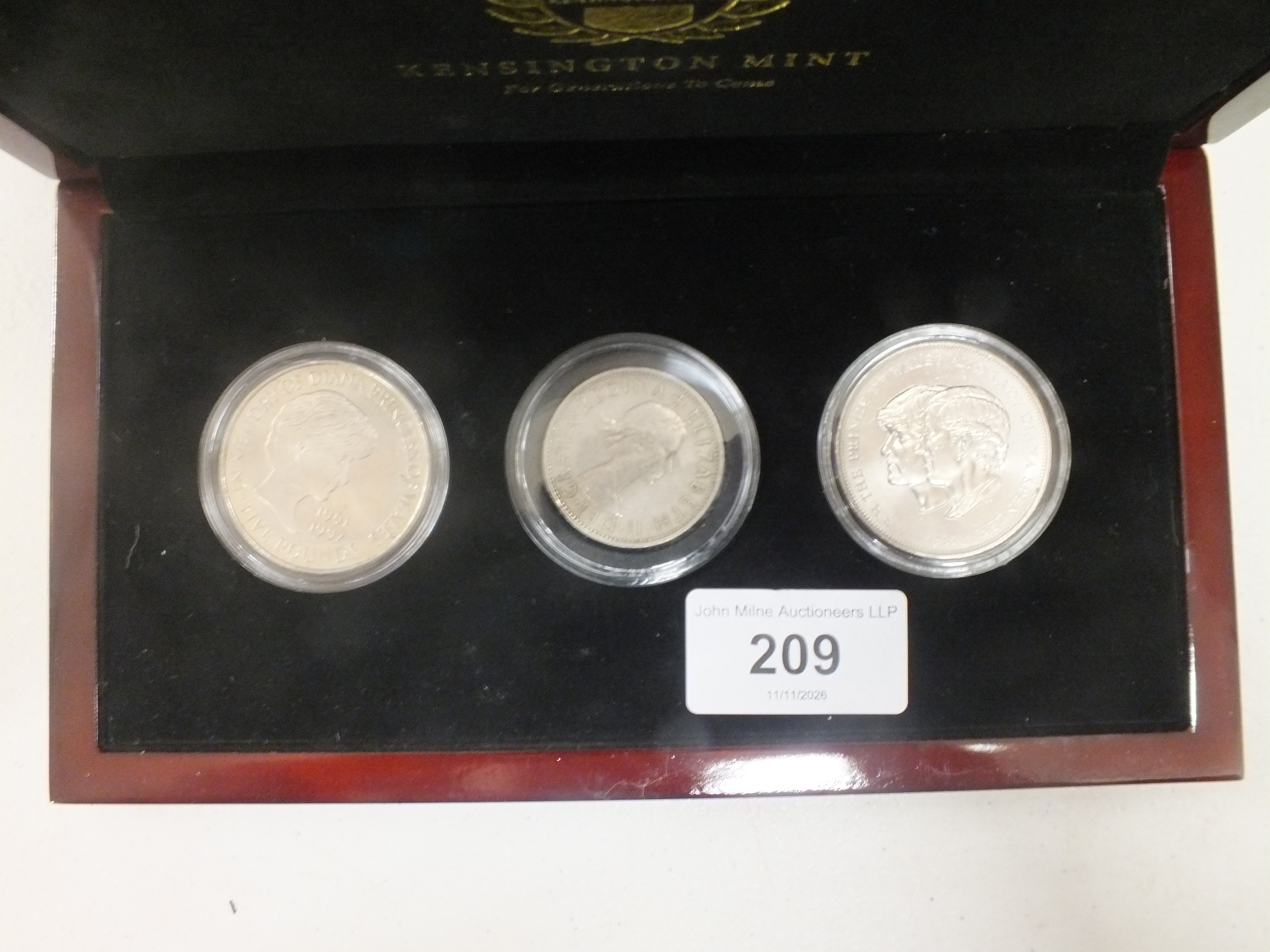 Limited Edition Princess Diana Commemorative Coin set in fitted case