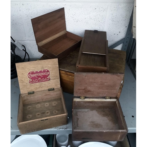 23 - Collection of vintage wooden boxes