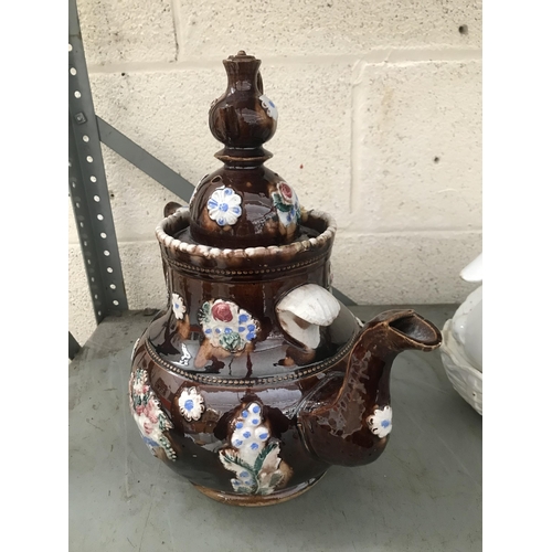 2 - Bargeware teapot