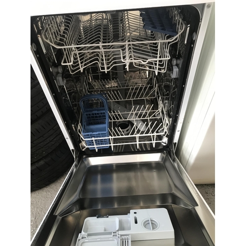 203 - Indesit slim-line dishwasher