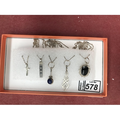 578 - 5 Silver chains and pendants 19.2g