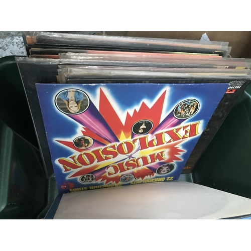 87 - Box containing LPs