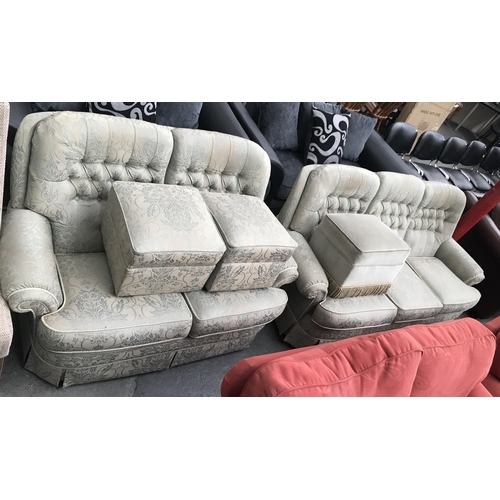 492 - 3 Seater sofa and a 2 seater sofa