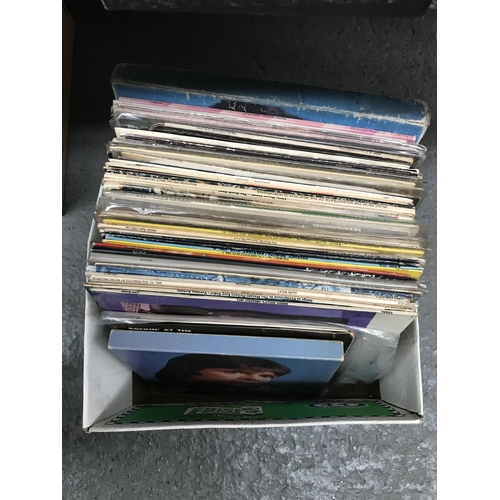 90 - Box containing LPs