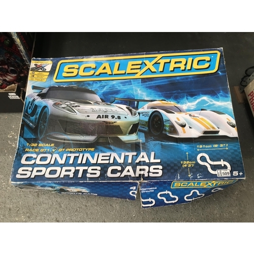 509 - Scalextric set containing continental sports cars