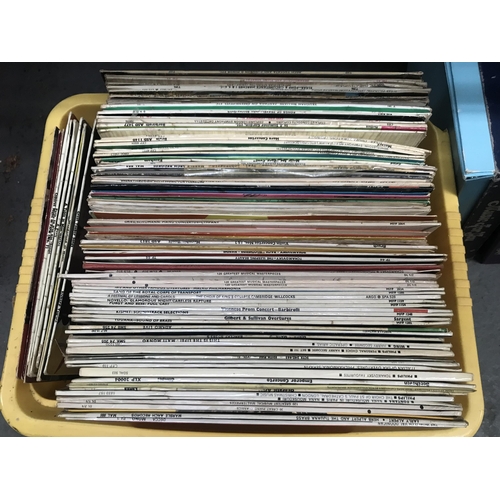 89 - Box containing LPs