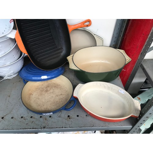 152 - 4 Le Creuset casseroles/ pans