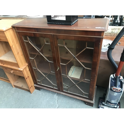 316 - Glazed display cabinet