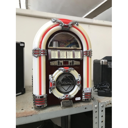 172 - Mini jukebox radio