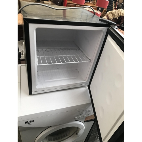 263 - Table top freezer