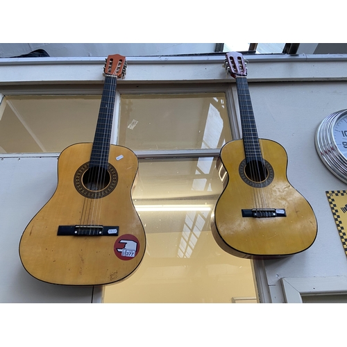 377 - 2 Acoustic guitars