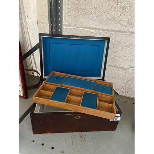 50 - Vintage sewing box