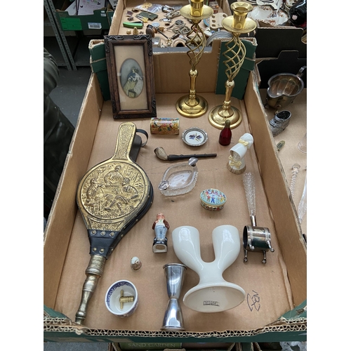 89 - Box containing curios including a silver topped ashtray