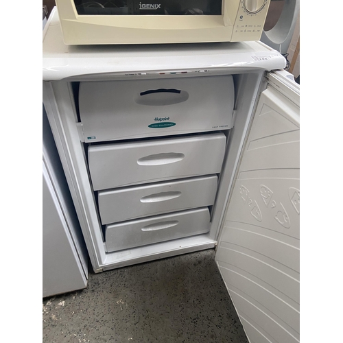 248 - Hotpoint built-under freezer