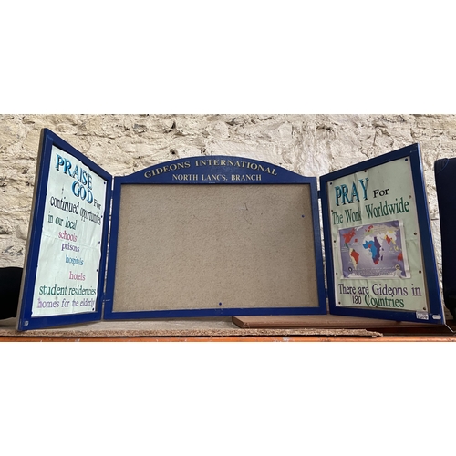 370 - Vintage notice board