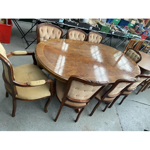 429 - Italianate dining table and 8 chairs