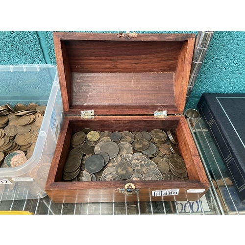 488 - Quantity of Victorian pennies