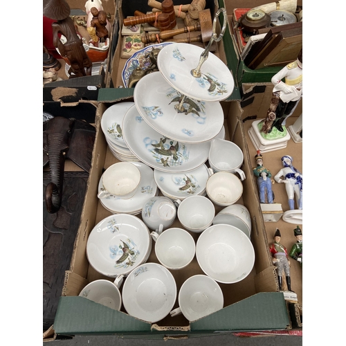 89 - Box containing Meakin China