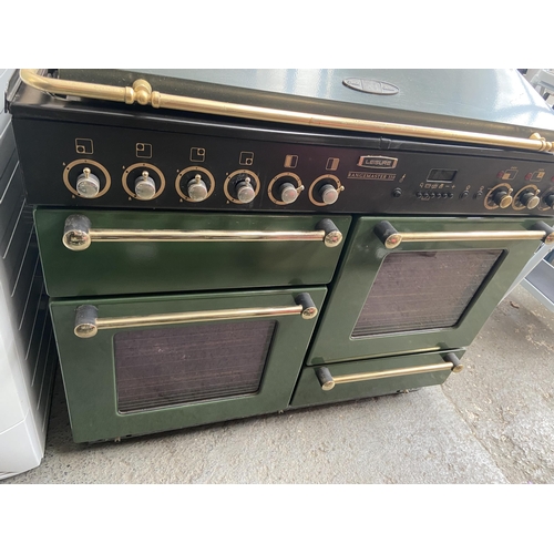 251 - Rangemaster cooker and extractor A/F