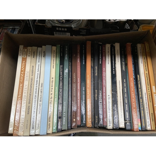 58 - Box containing classical LPs