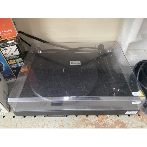 189 - Pro-Ject record player