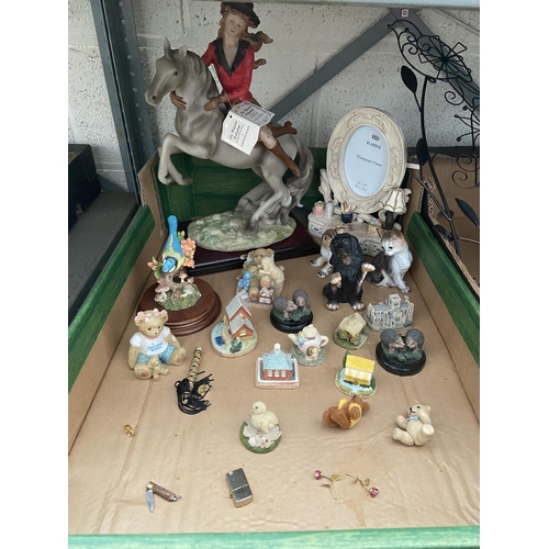 23 - 2 Boxes containing ornaments and figurines including Leonardo Collection