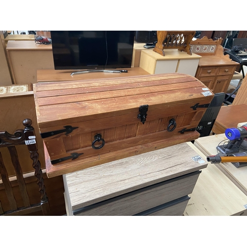 387 - Small pine chest