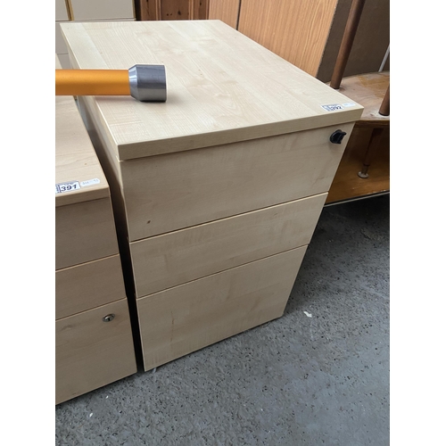 392 - Office file drawers