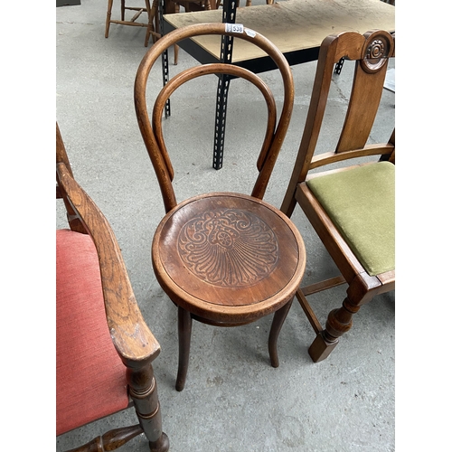 538 - Bentwood chair