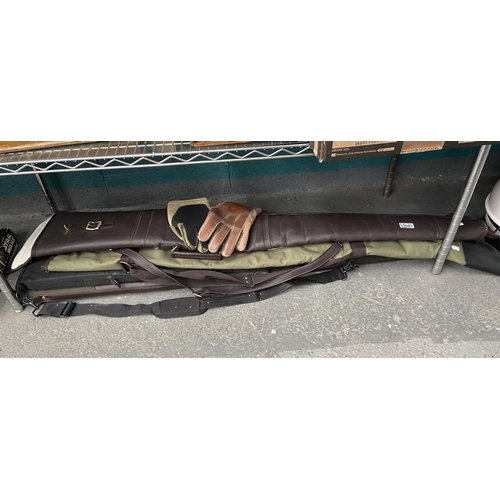 597 - 4 Gun cases