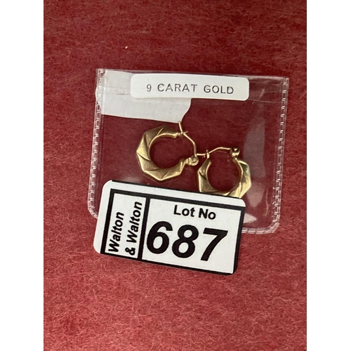 687 - Pair of 9ct gold creole earrings