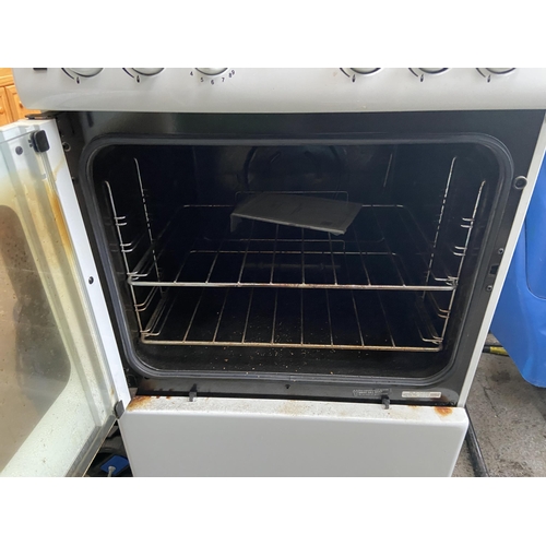 280 - New World gas cooker