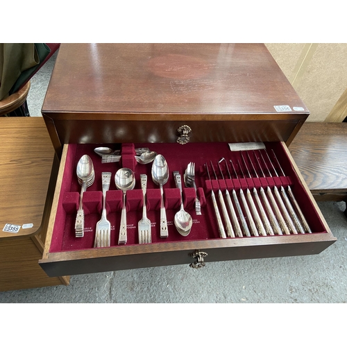 356 - Quality canteen of cutlery within a 3 drawer chest of drawers