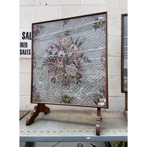 43 - Vintage floral fire screen