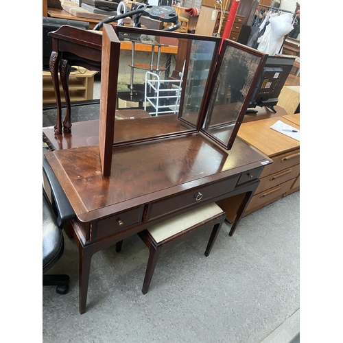 Stag dressing table